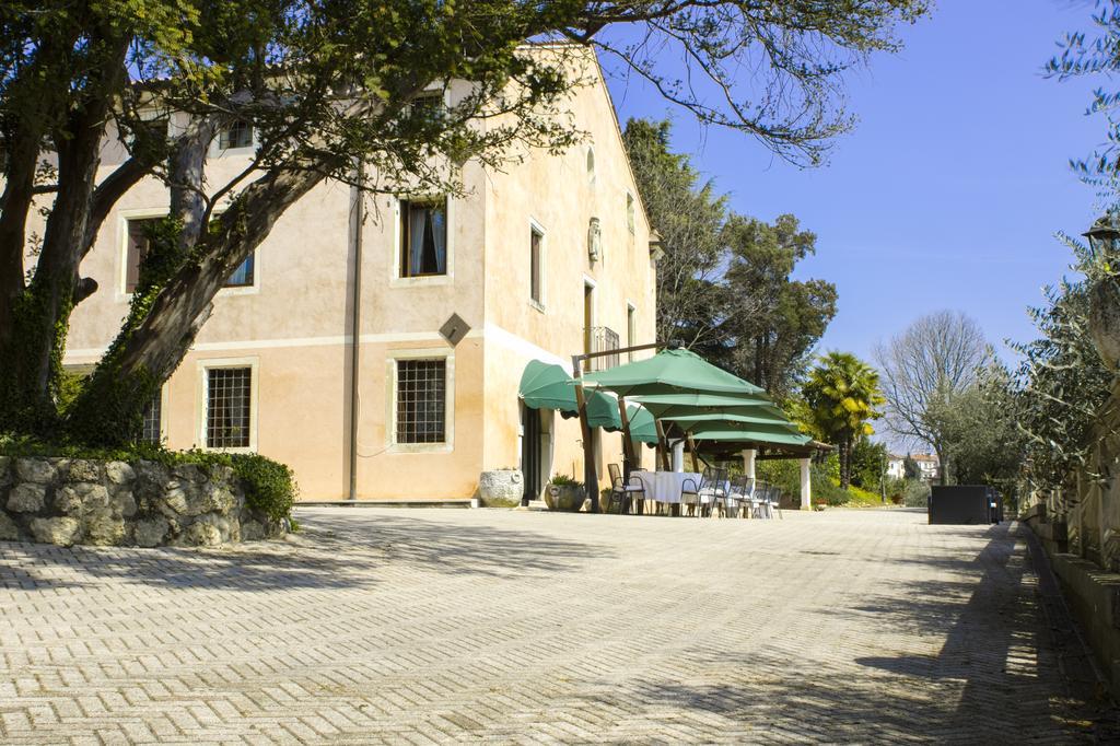 Locanda Degli Ulivi Arcugnano Exterior photo